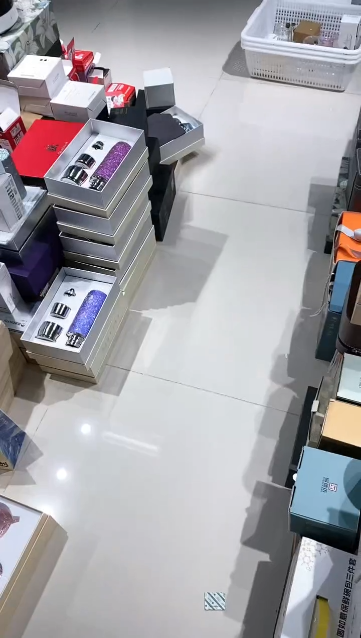 【闪购商品】银色钛壶