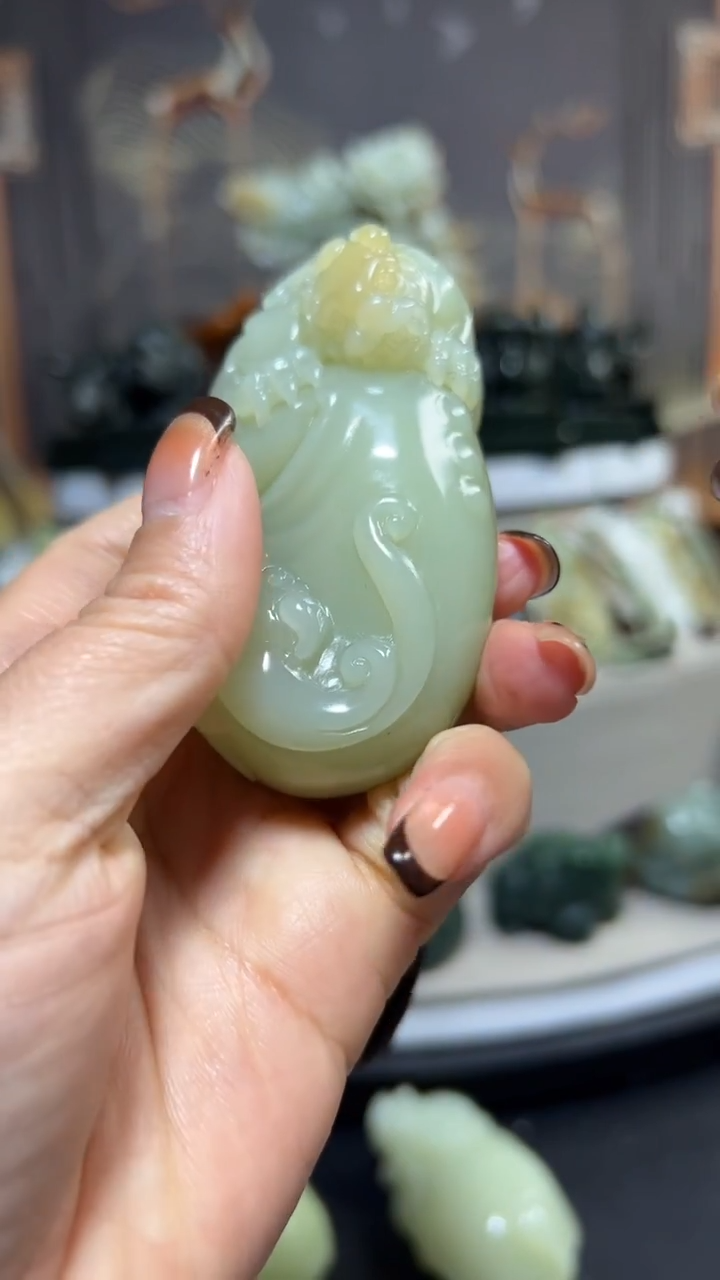 未镶嵌和田玉挂件挂件