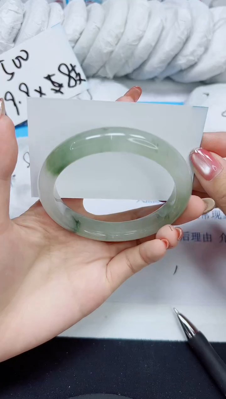 石英质玉手镯未镶嵌26/63