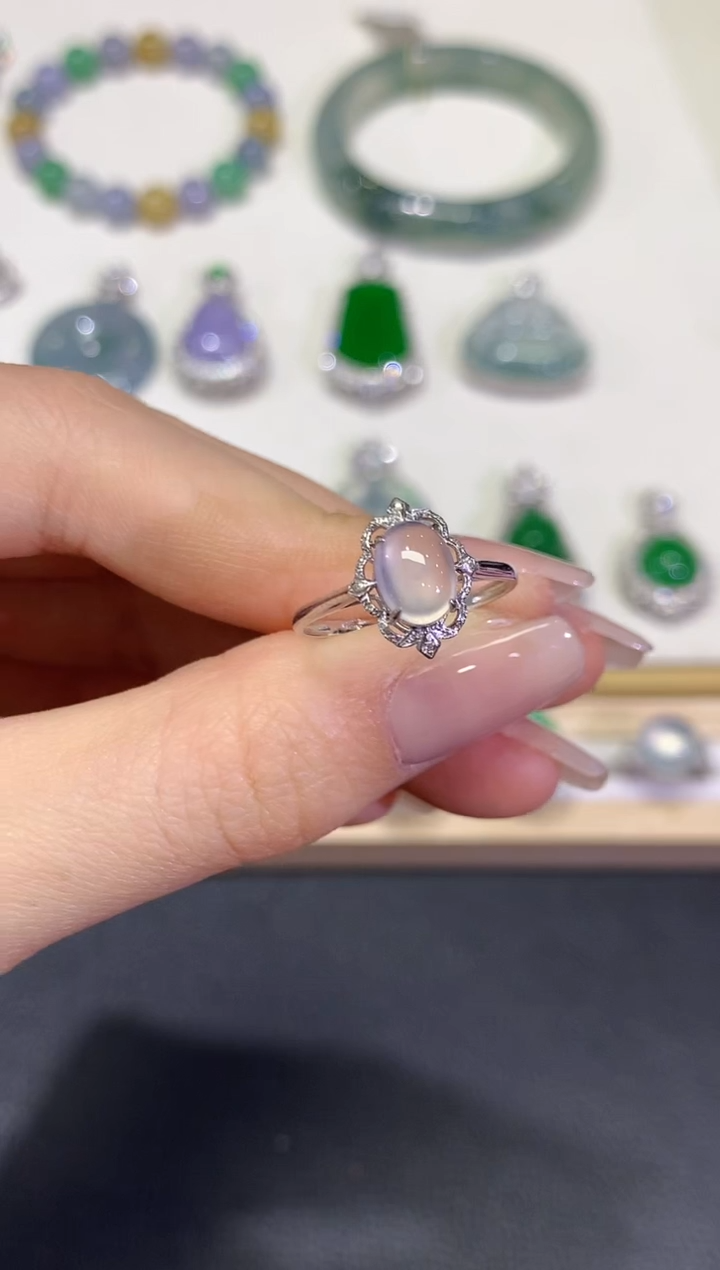 【闪购商品】翡翠颈饰18K金镶嵌团购2