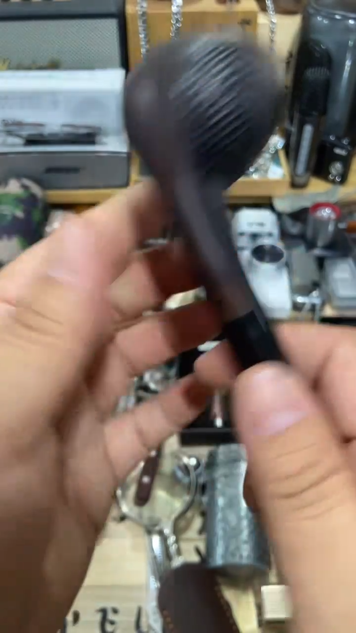 瓷片闪购商品  如图所示