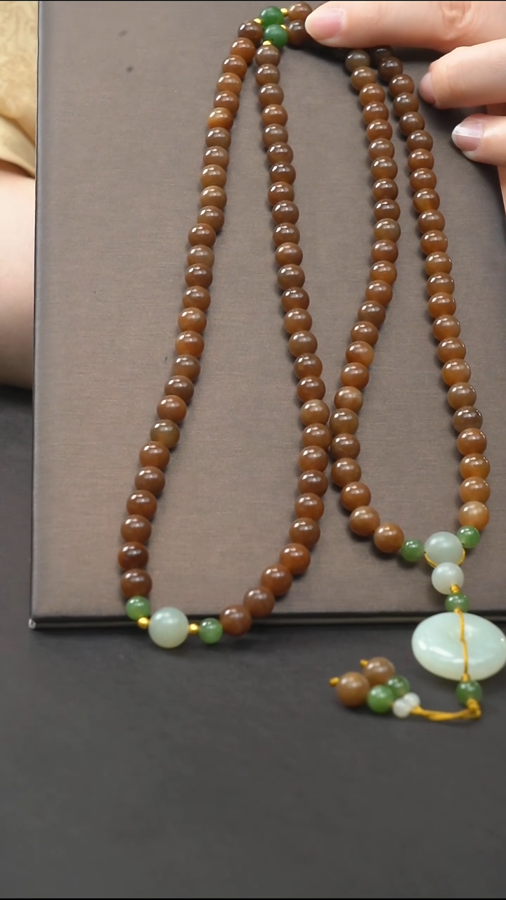 和田玉未镶嵌颈饰8mm