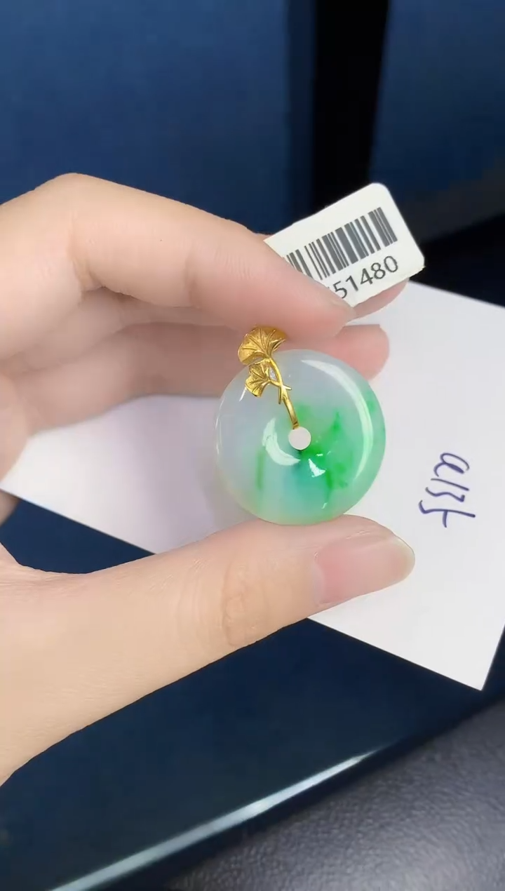 【闪购商品】翡翠颈饰18K金镶嵌000000000