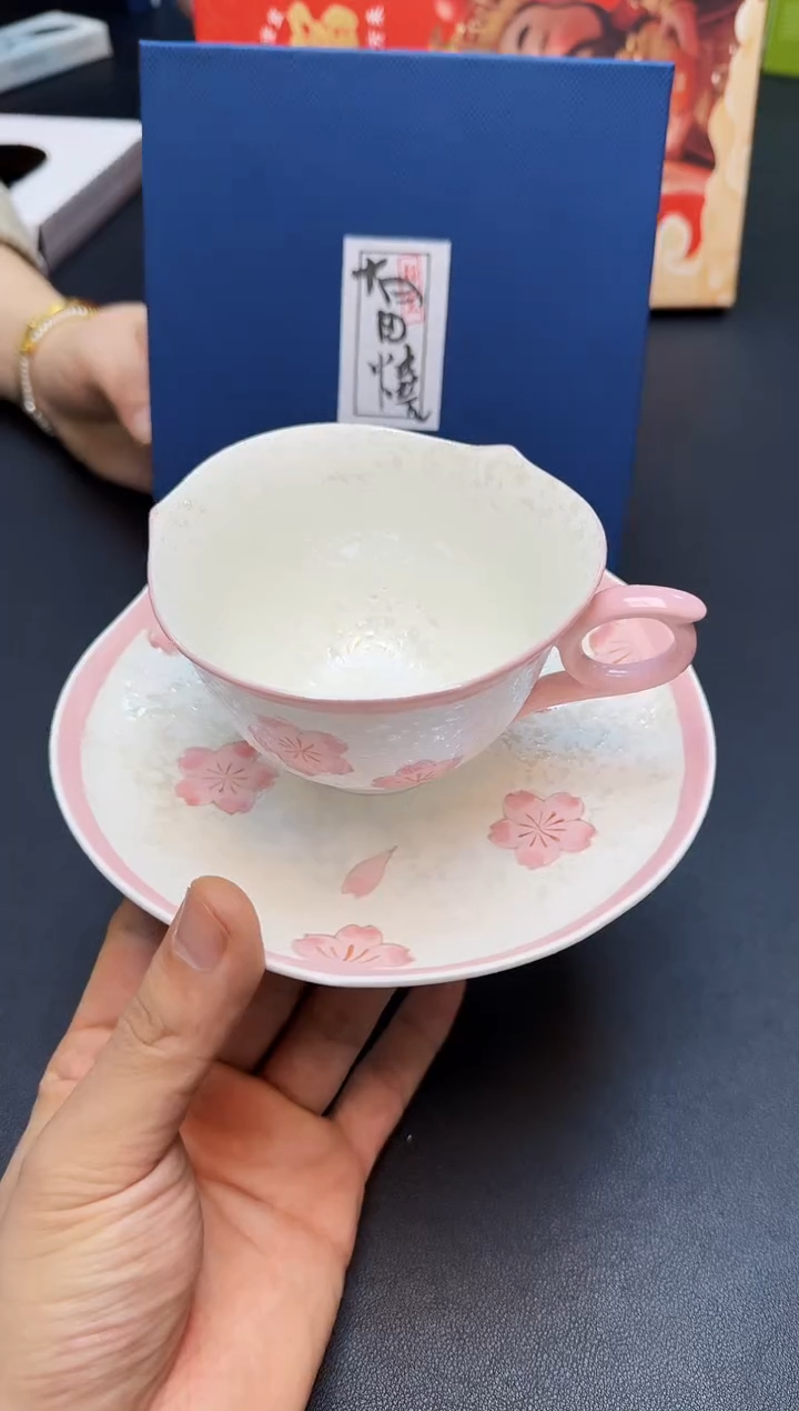 【闪购商品】瓷片全新正品一件不留@@CJ65