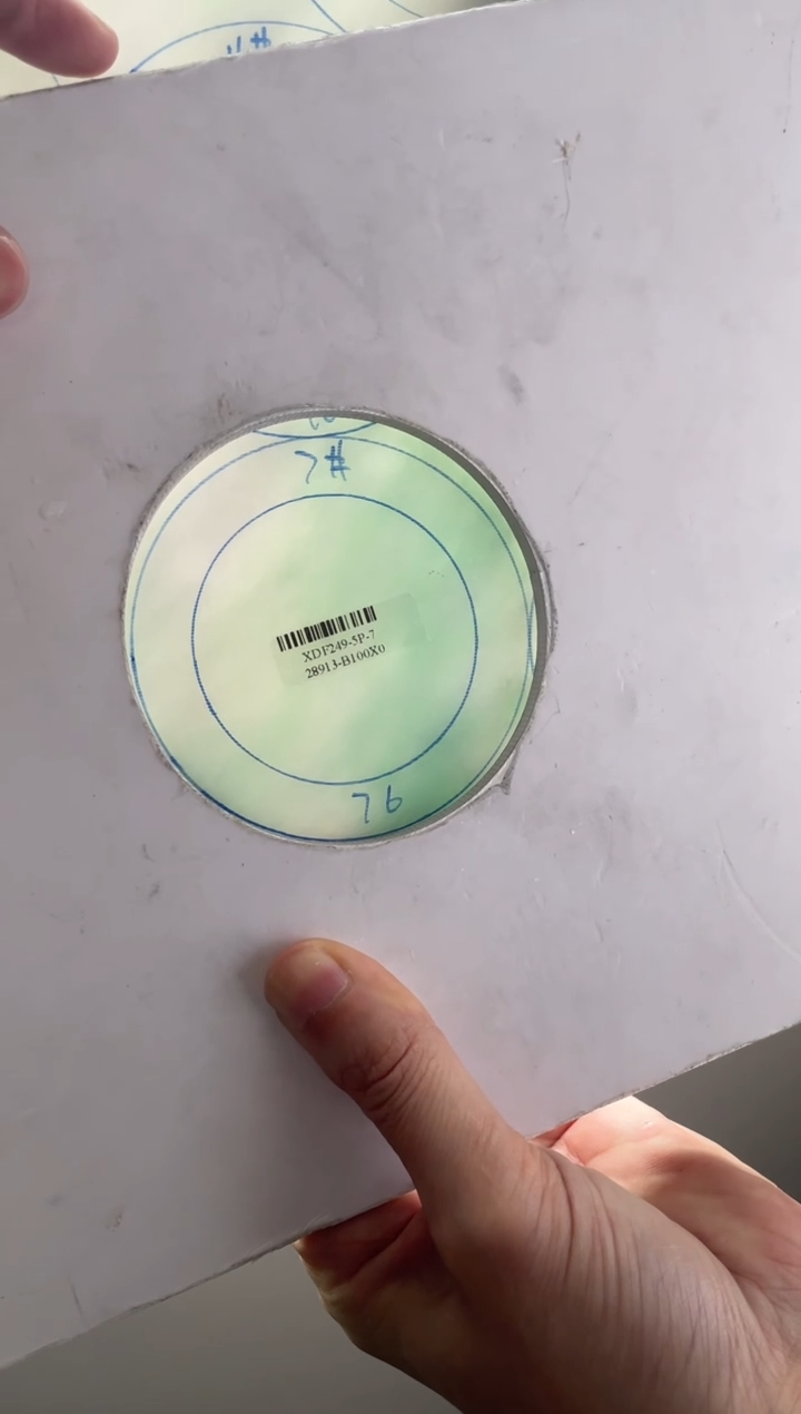 定制翡翠手镯未镶嵌手镯CHC/DZS