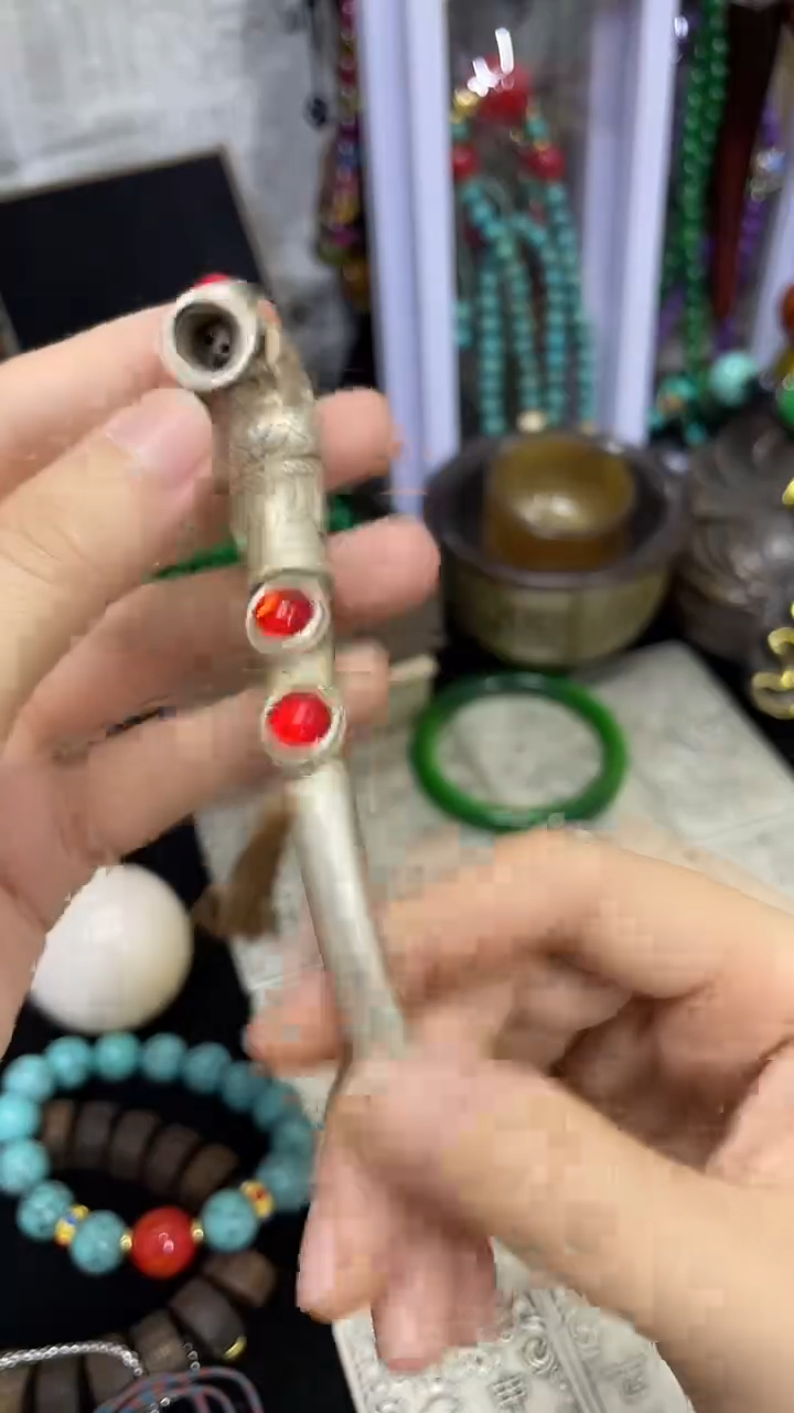 摆件主播推荐如图所示