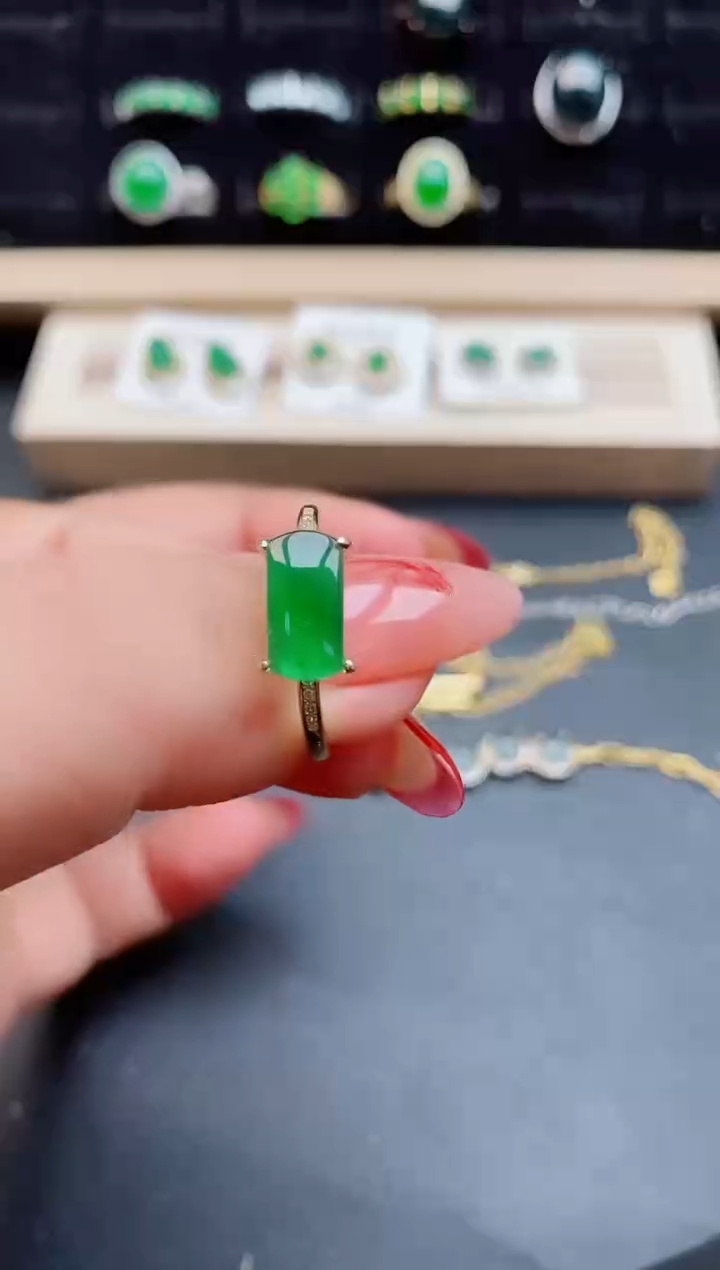 【闪购商品】翡翠戒指银S925镶嵌508550