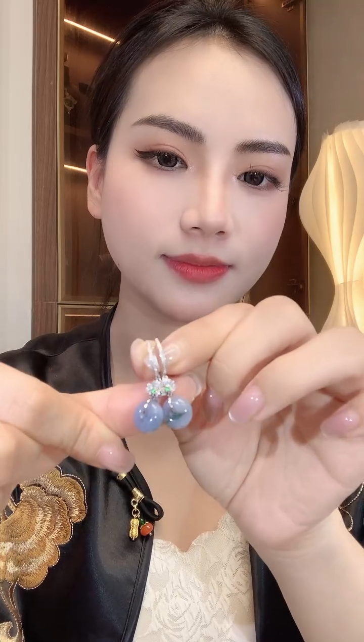 【闪购商品】翡翠耳饰18K金镶嵌C45 紫货有一定色差