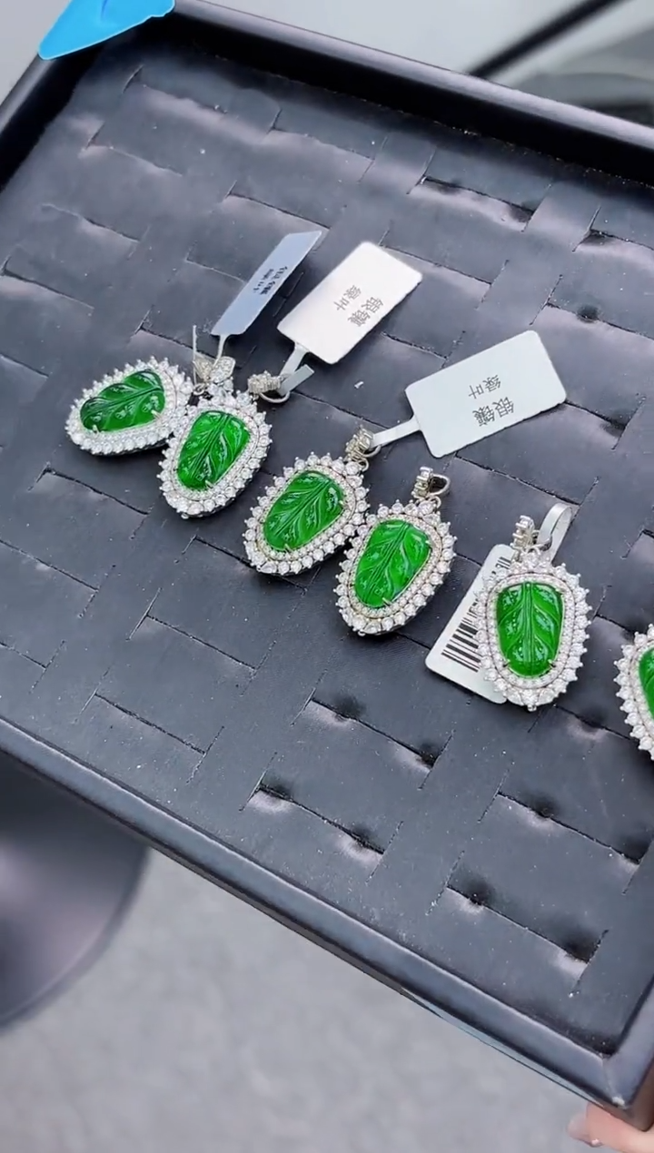 【闪购商品】翡翠颈饰银S925镶嵌多样性发其一