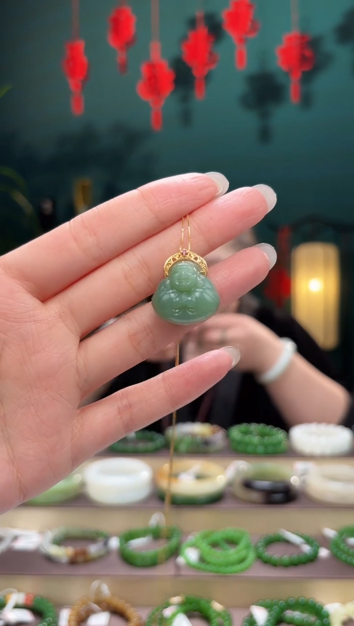 【闪购商品】和田玉吊坠(不含链)18K金镶嵌鸭蛋青佛公吊坠