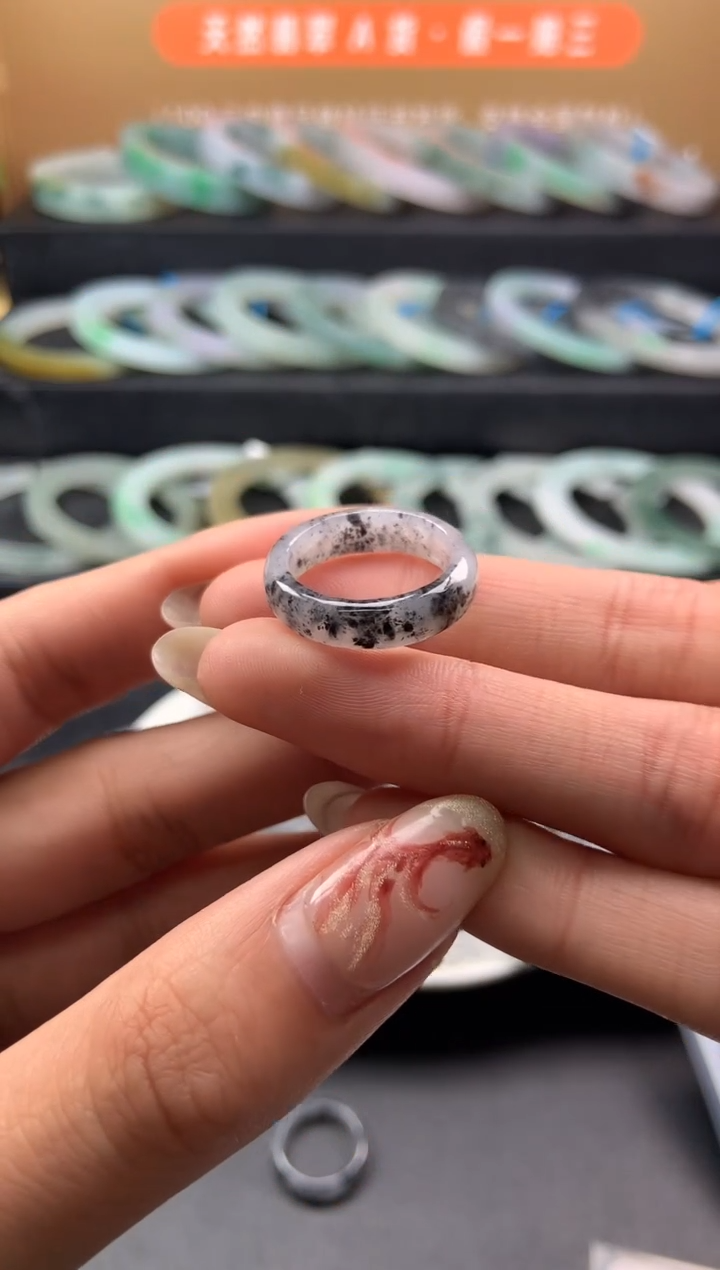 【闪购商品】翡翠戒指未镶嵌戒圈