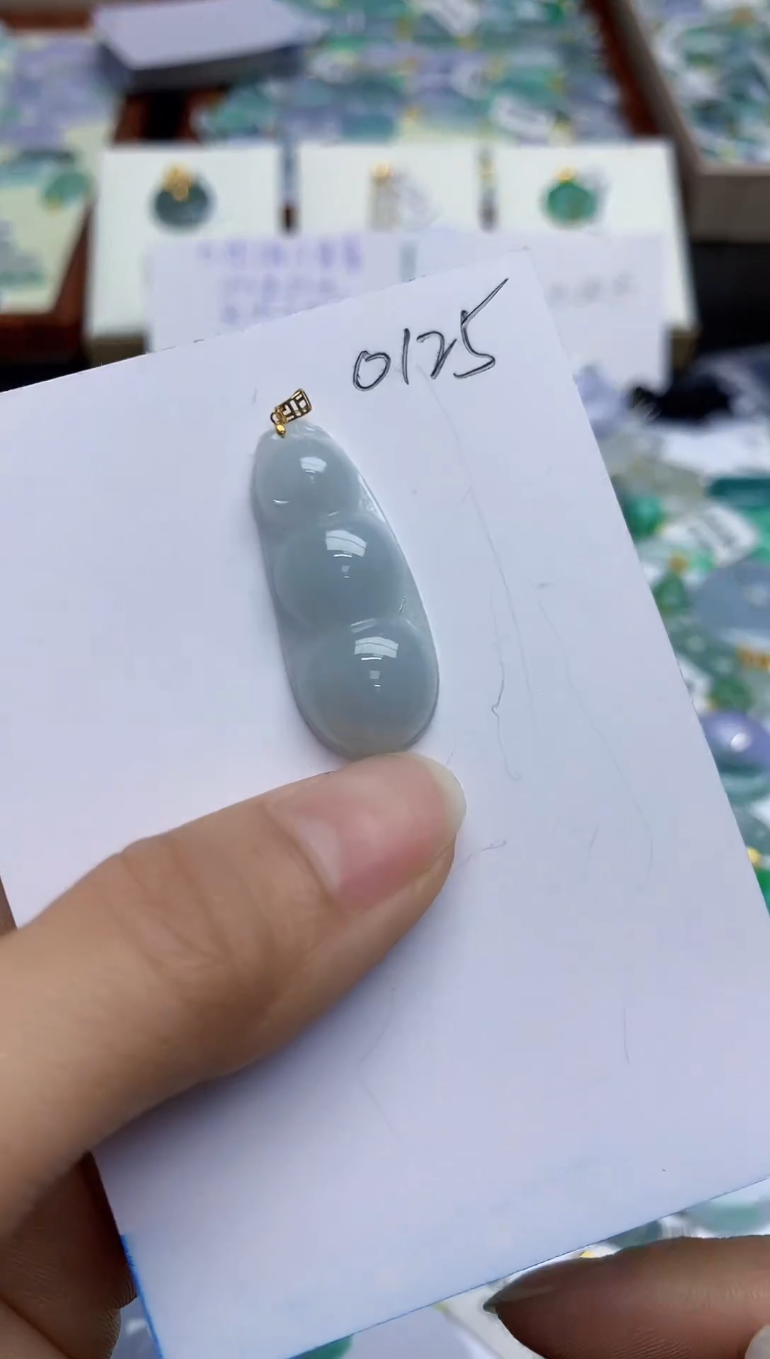 翡翠18K金镶嵌颈饰11111111