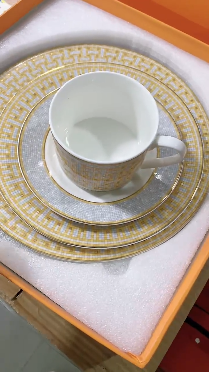 【闪购商品】瓷片1111111111111111