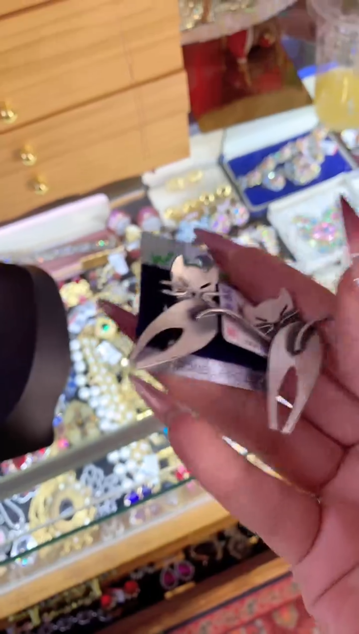 【闪购商品】瓷片楚楚中古珠宝甄选不退换