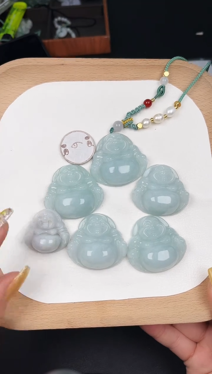 颈饰未镶嵌翡翠LC026翡翠油冰薄荷绿中佛+送同款绳子多样性发其一