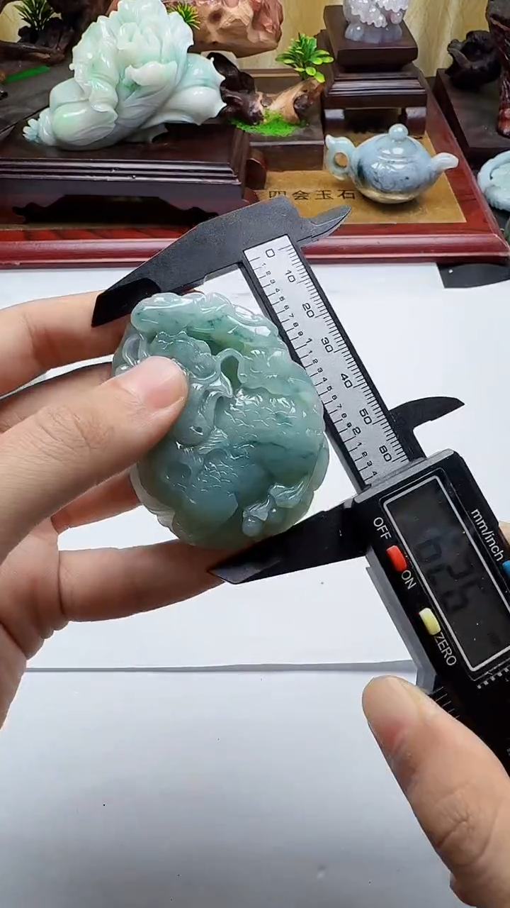 吊坠(不含链)未镶嵌翡翠1