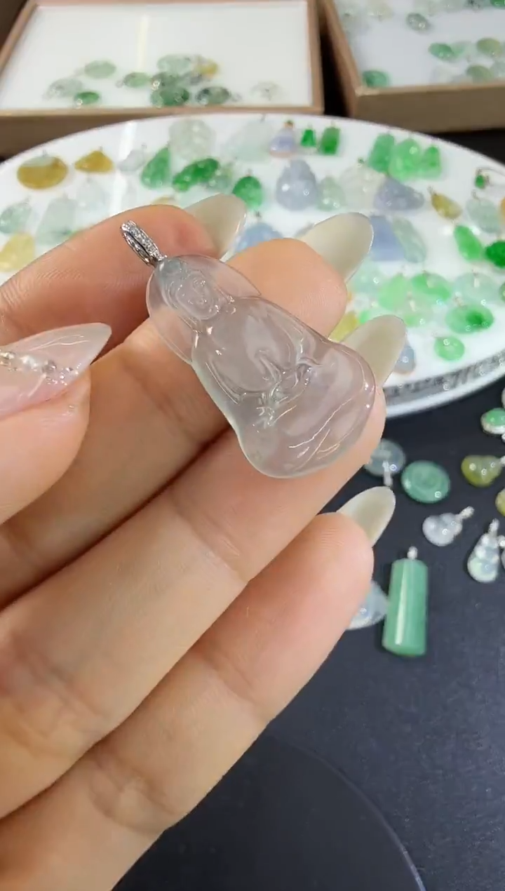 颈饰18K金镶嵌翡翠H1130-1501-388