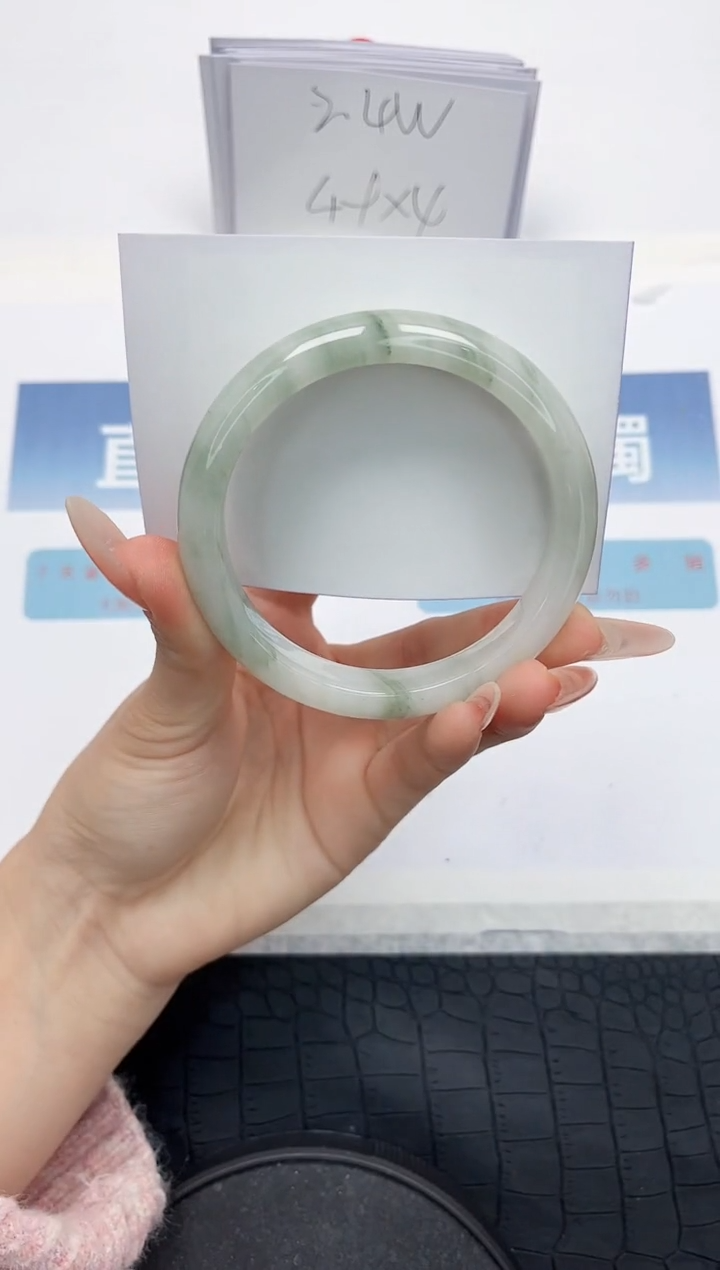 【闪购商品】石英质玉手镯未镶嵌L326-60