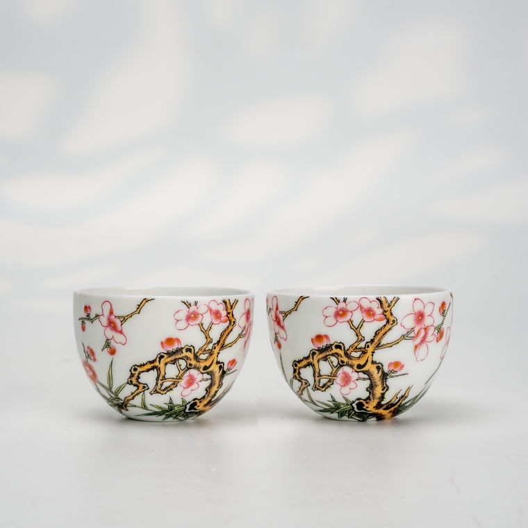 熊建军窑珐琅彩梅开五福罗汉杯