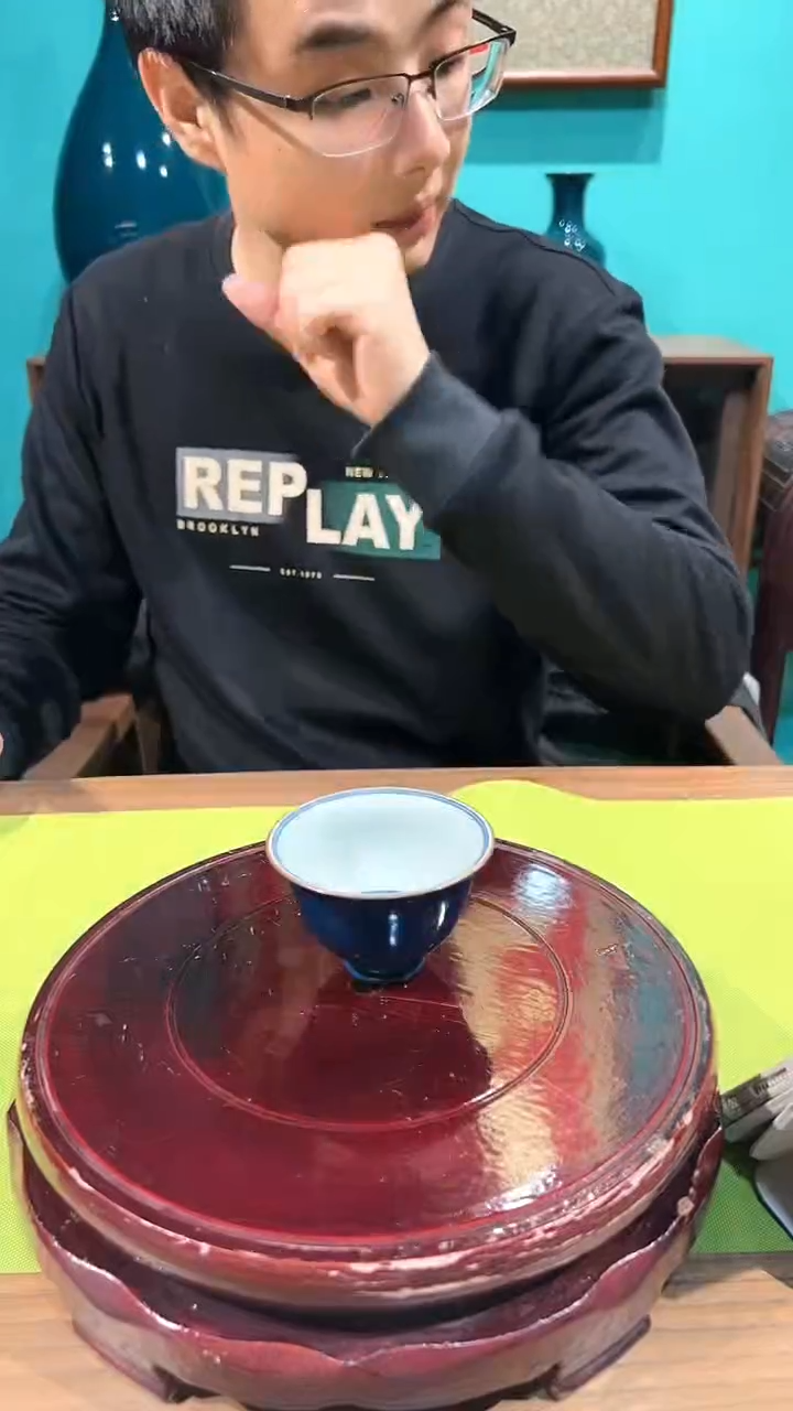 【闪购商品】杯霁蓝单色內绘青花釉里红杯/微瑕