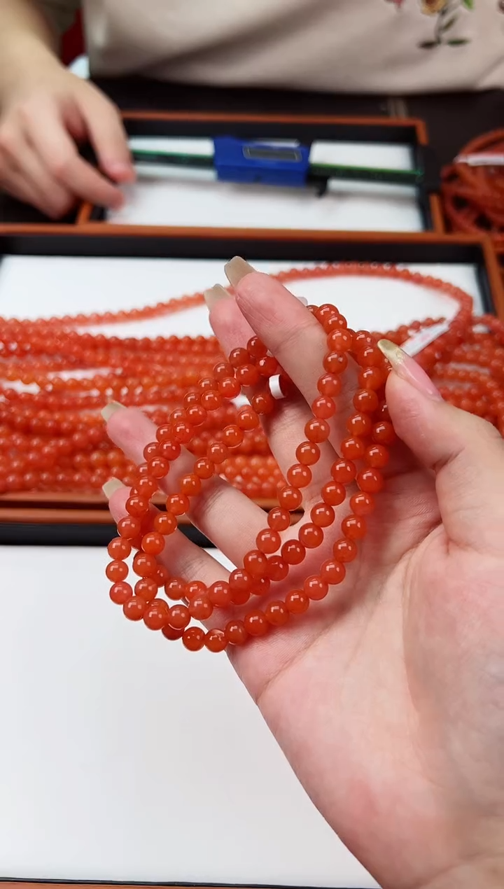 【闪购商品】南红玛瑙长串未镶嵌滴水洞亮光6+一条