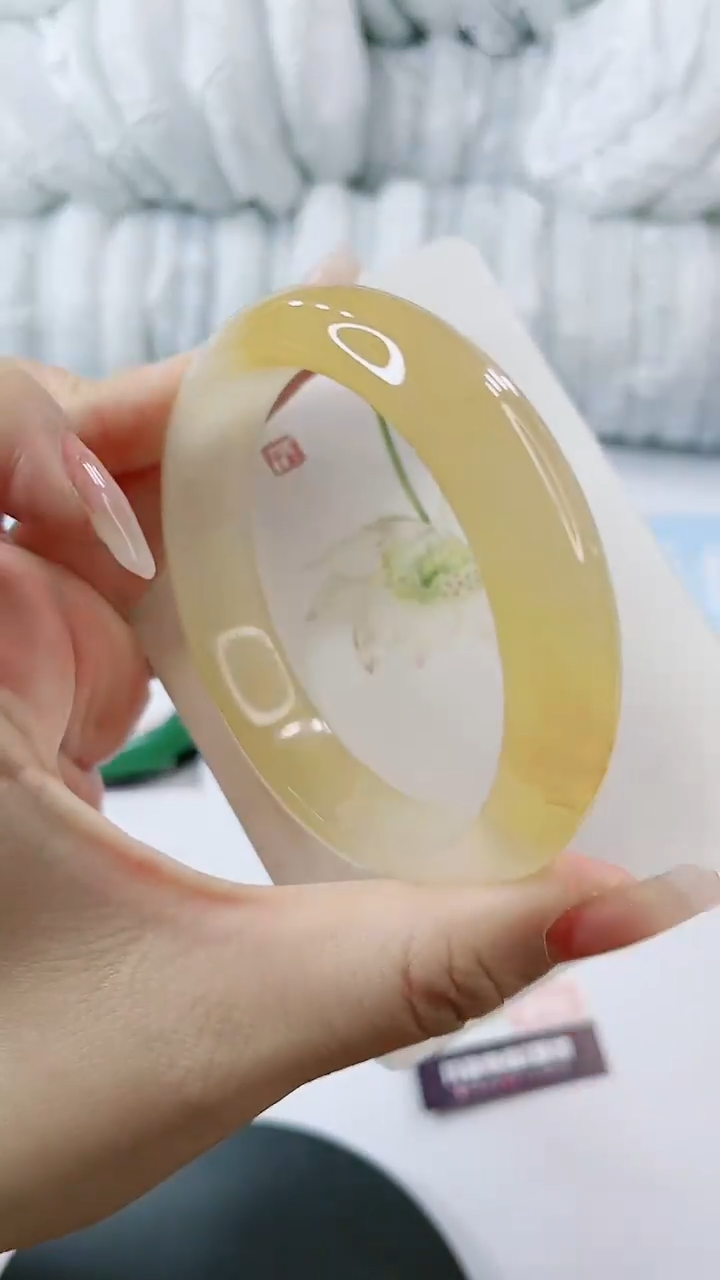 【闪购商品】石英质玉手镯未镶嵌0045201091-多样性发货