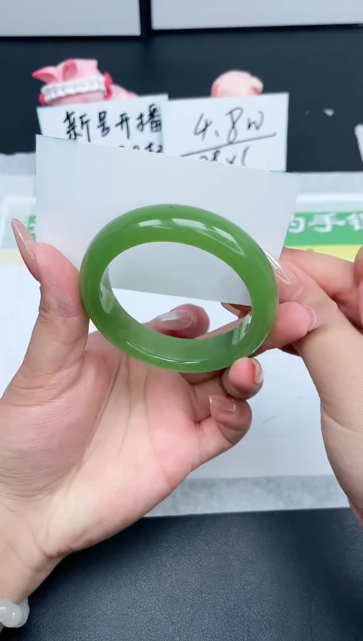 【闪购商品】石英质玉手镯未镶嵌348-54.5