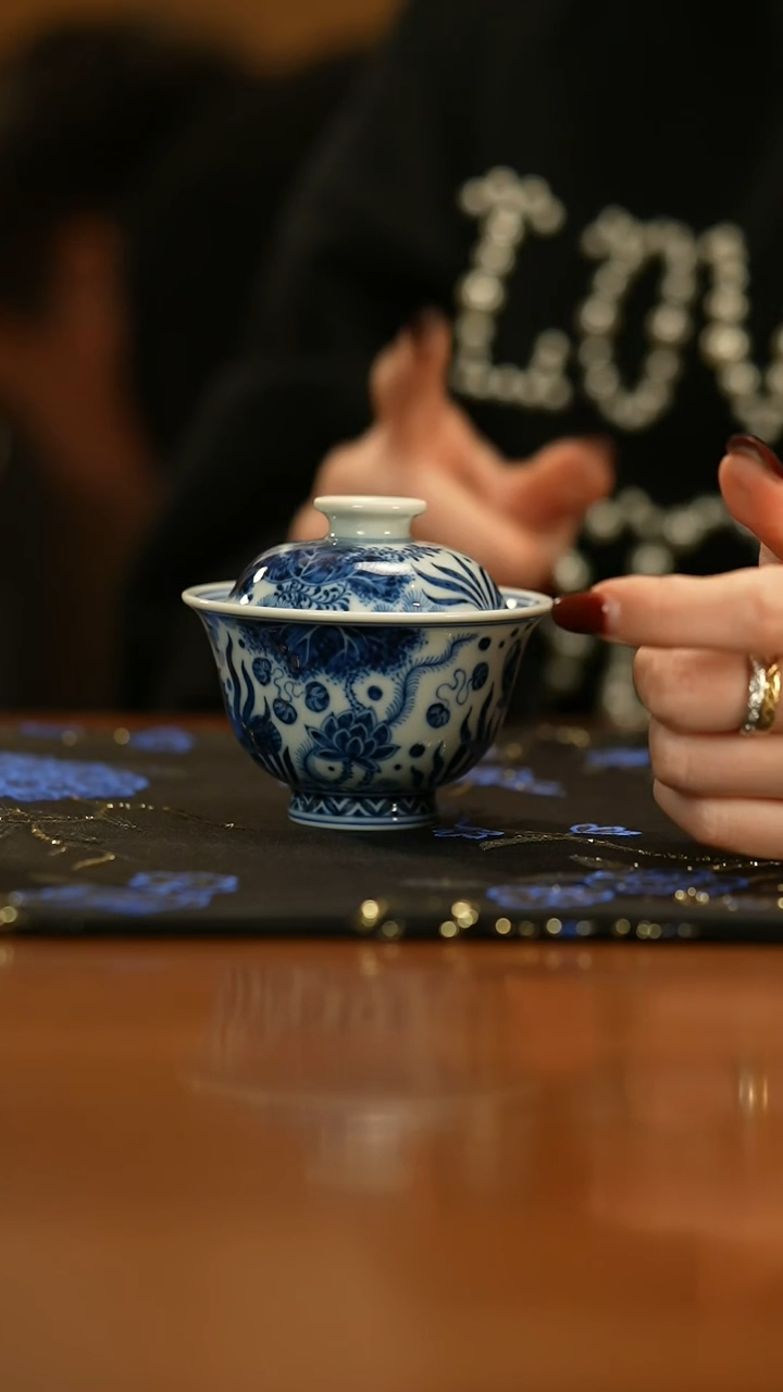 【闪购商品】瓷片            拍拍拍