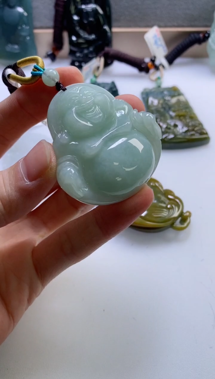 【闪购商品】翡翠挂件未镶嵌              