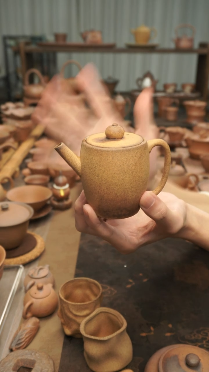 原矿料老岩泥  灯笼壶150ml