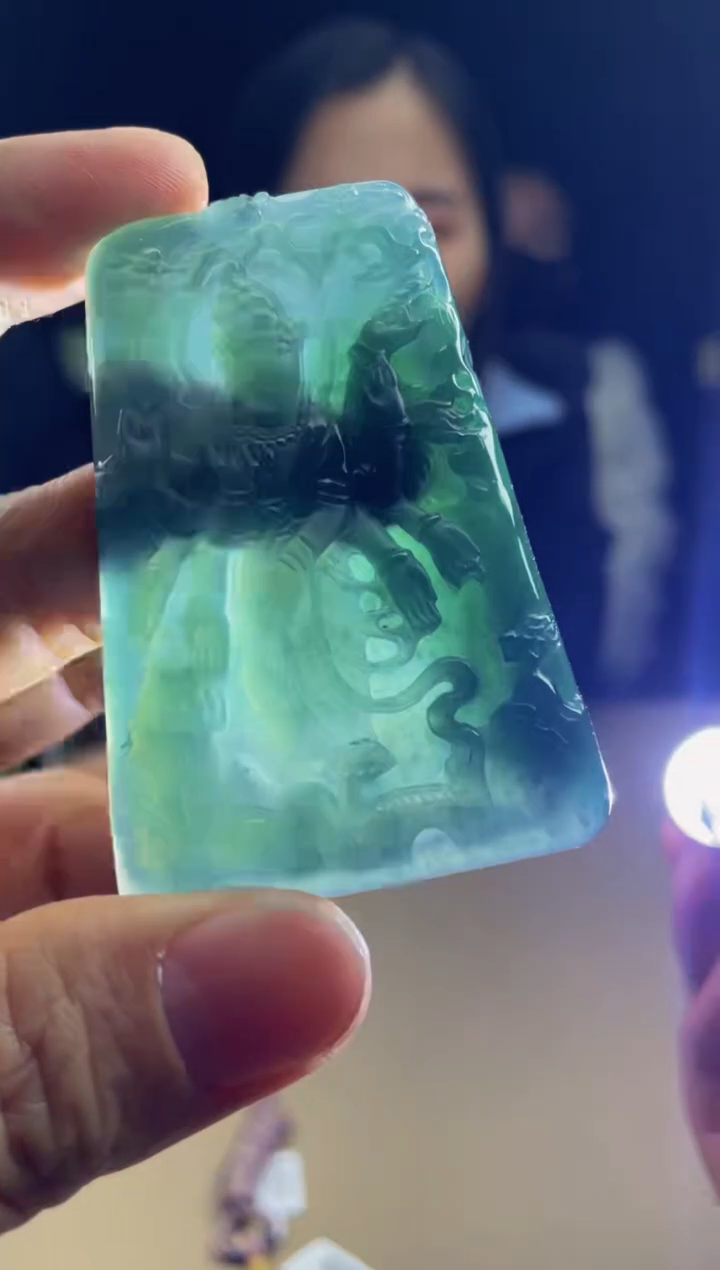 【闪购商品】定制翡翠未镶嵌        2505