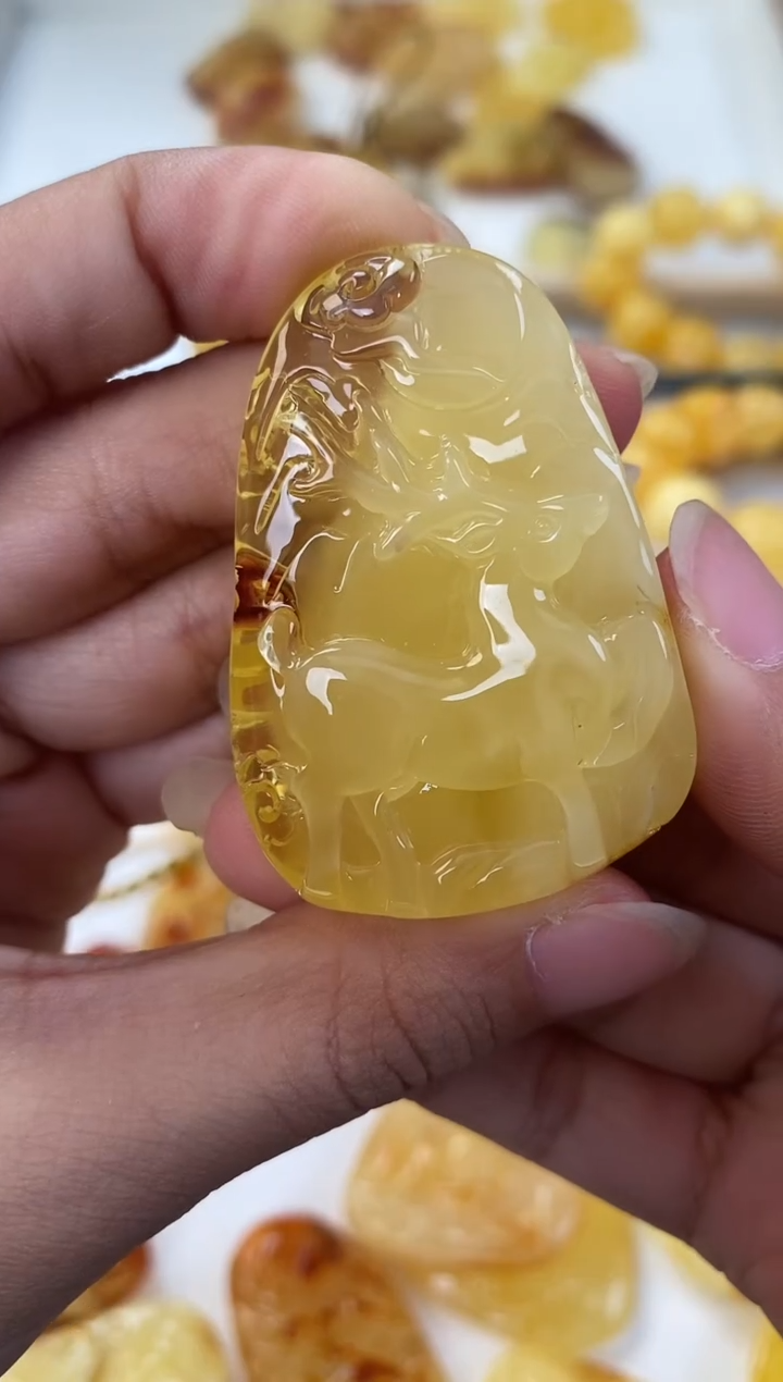 未镶嵌琥珀裸石天然琥珀蜜蜡