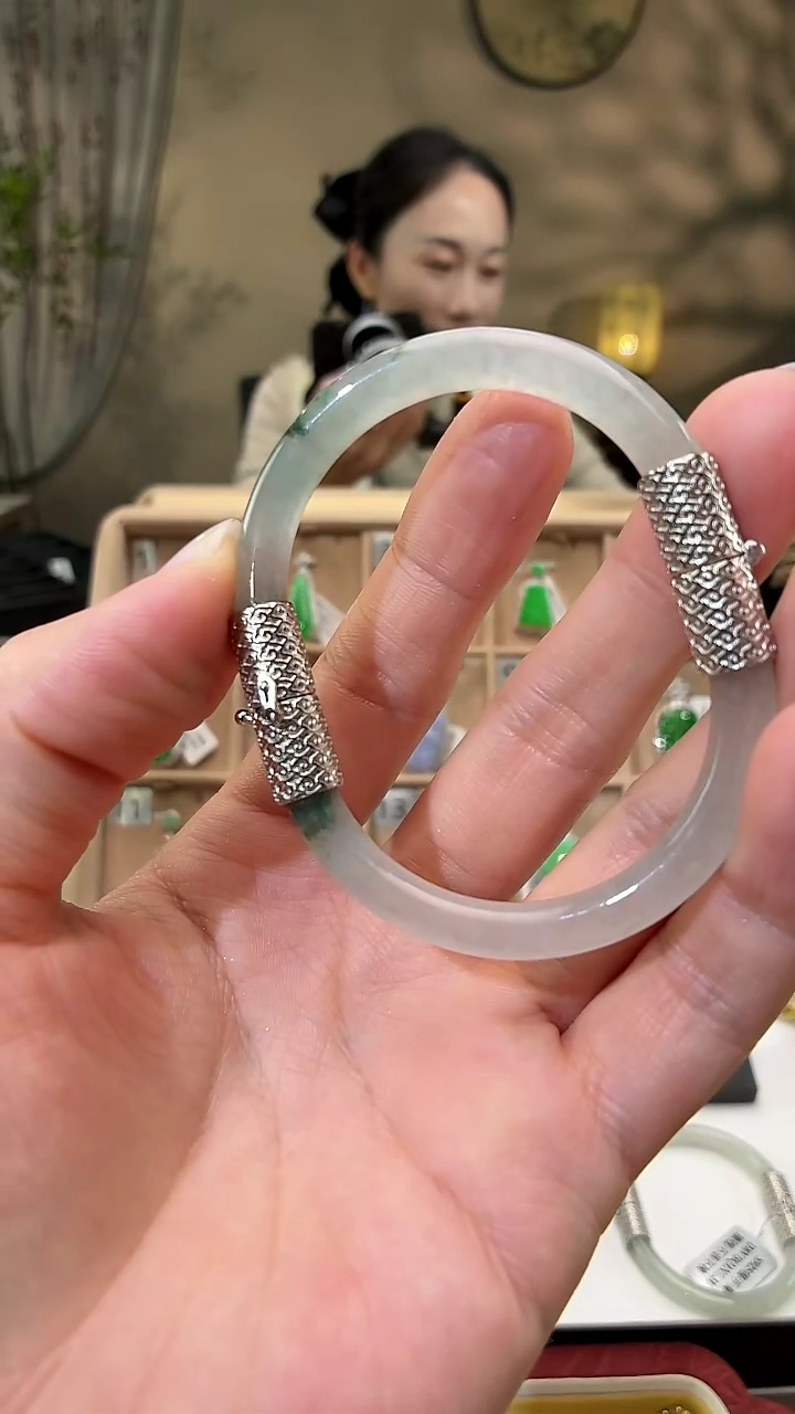 吊坠(不含链)银S925镶嵌翡翠手镯