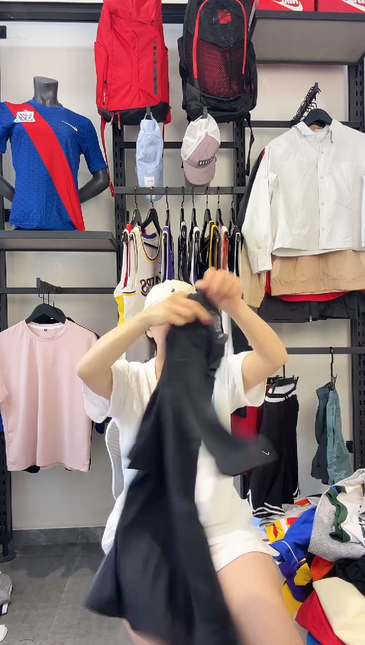 555·编码 瑕疵款以直播间过款为准 尺码·S