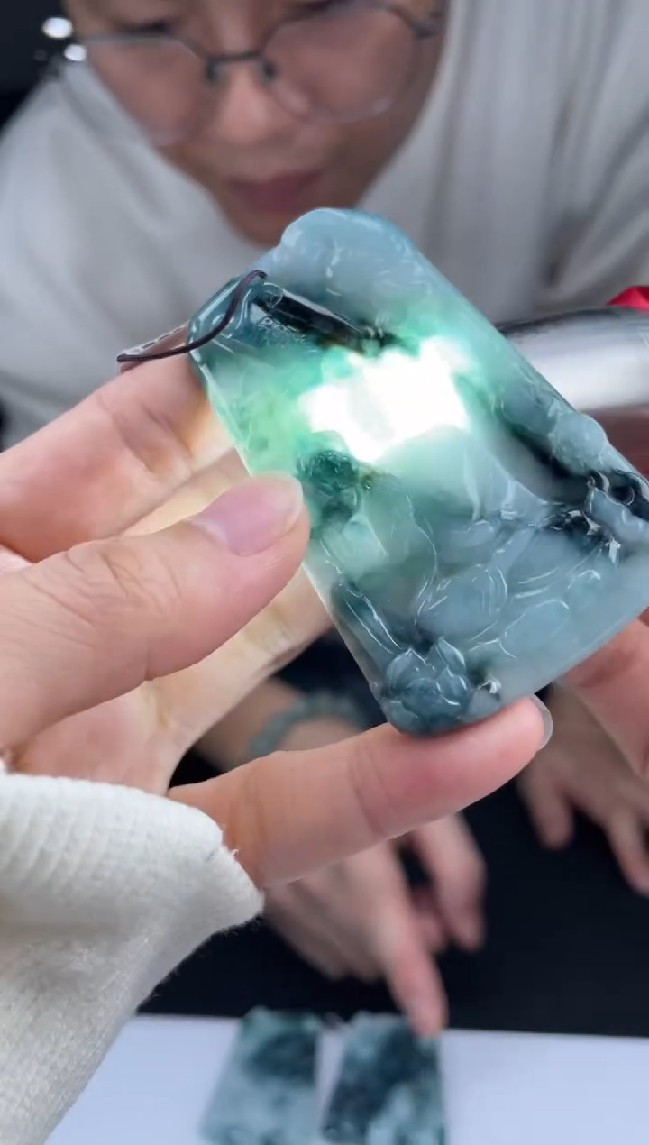 【闪购商品】定制翡翠未镶嵌01-19HDJT0127306