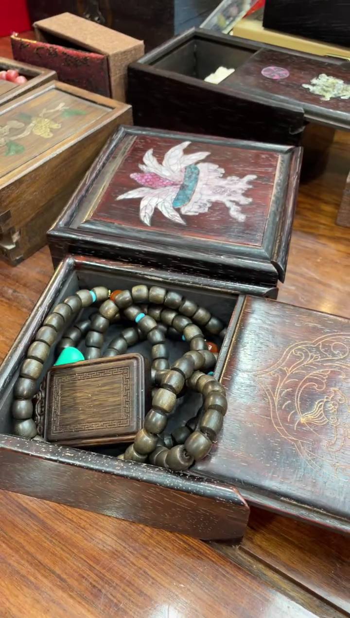 【闪购商品】木黑108无事牌脖挂带方盒