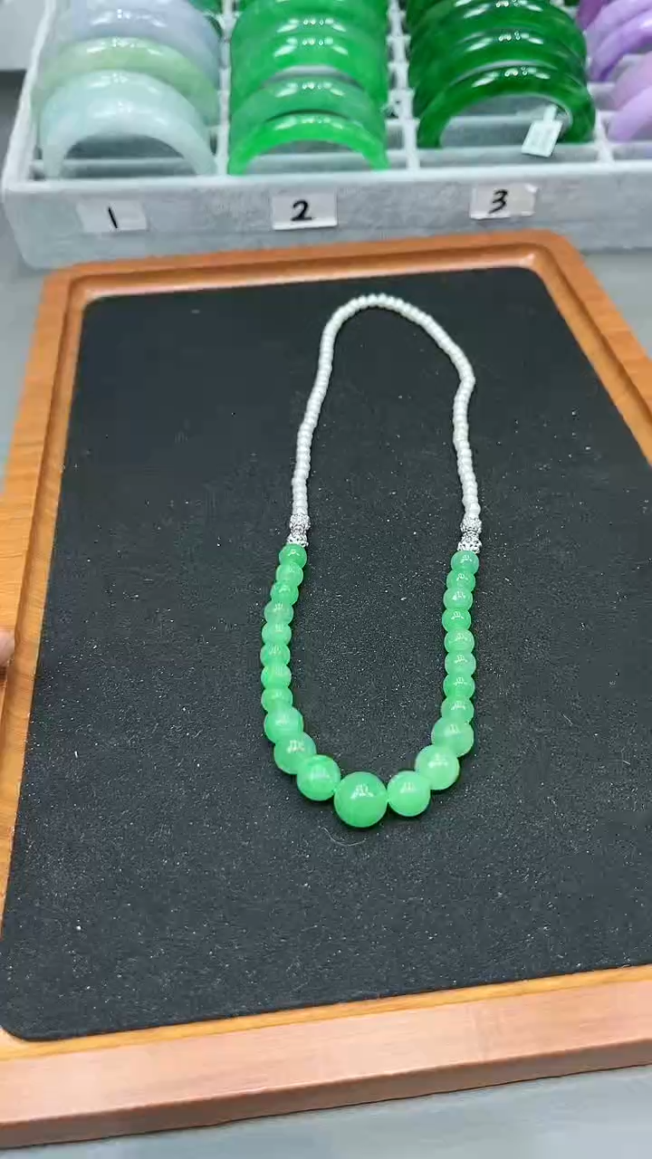 【闪购商品】砖雕s102   冰果绿项链 卡、