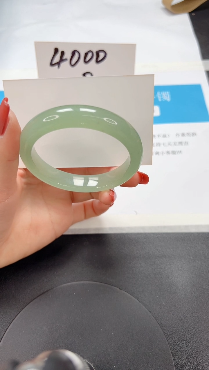 【闪购商品】石英质玉手镯未镶嵌A77-59.8