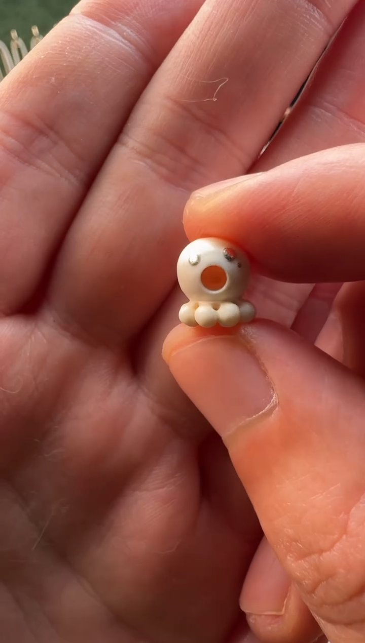 把件猛犸象牙荔*雕刻小章鱼配饰