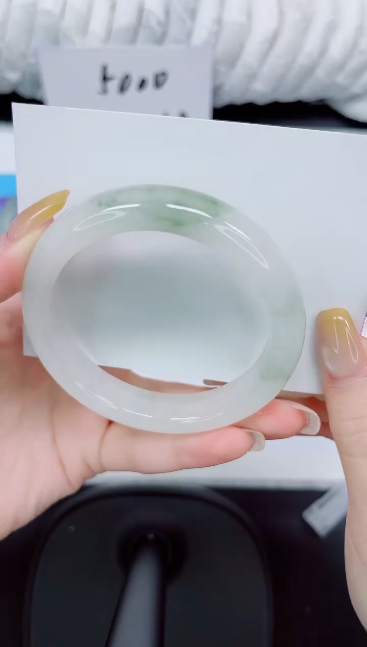 石英质玉手镯未镶嵌314