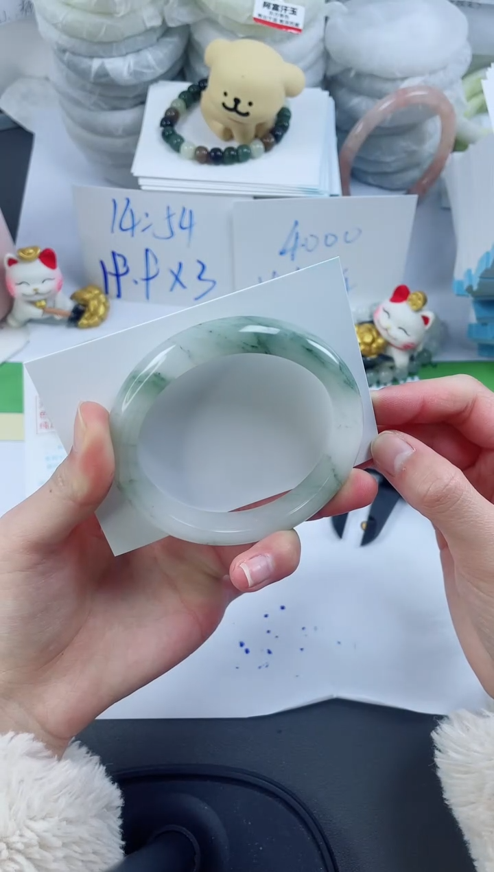 【闪购商品】石英质玉手镯未镶嵌509-61.2