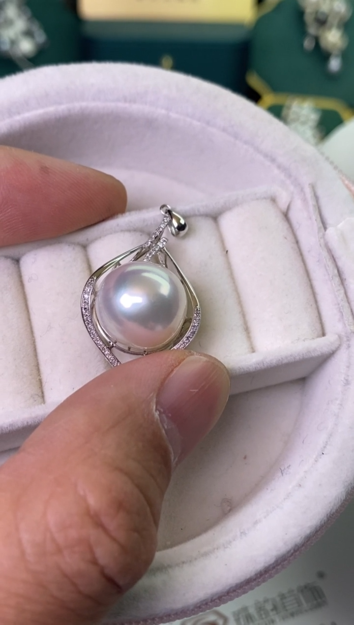 【闪购商品】海水珍珠耳饰18K金镶嵌14-15