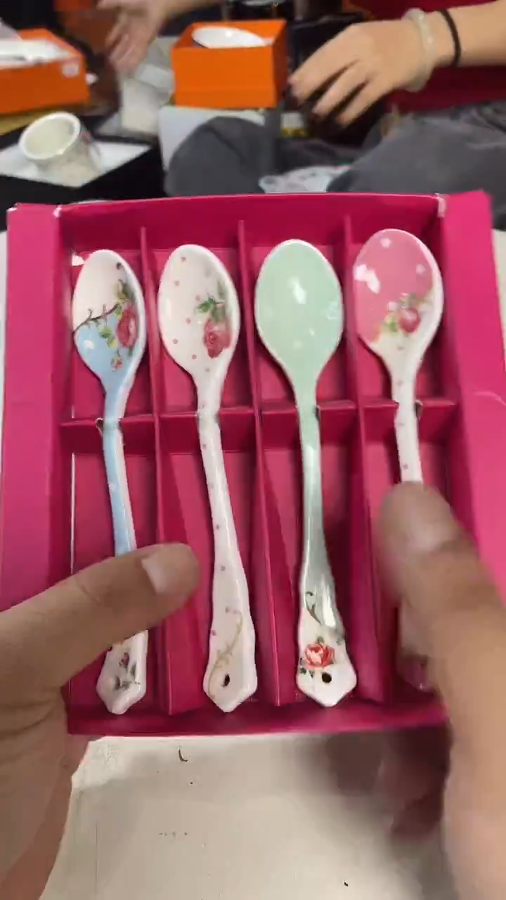 杯鸿辉家品牌瓷器，京东包邮！