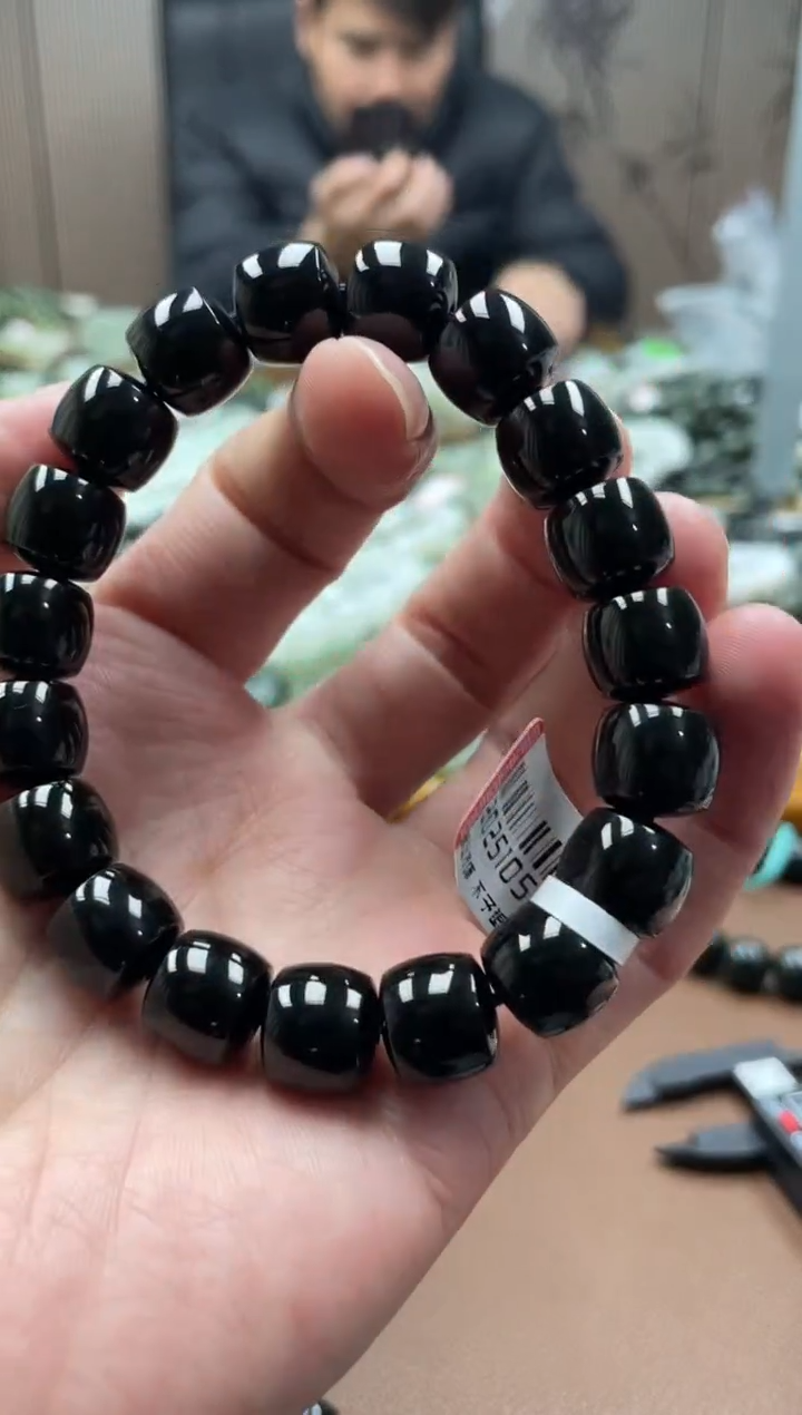 未镶嵌手串和田玉纯天然新疆塔县黑青12直切