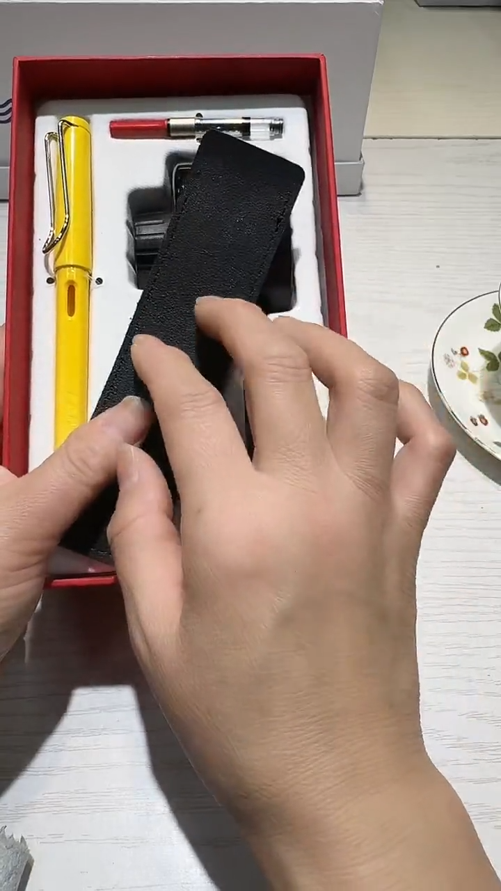 瓷片生活的本意就是开心@@1