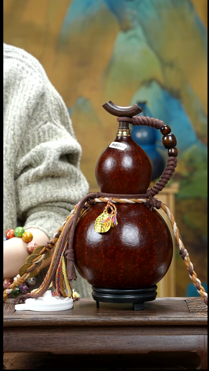 南**雨XQ047藏绳款酒葫芦不包手串(一物一拍）（现货现发）