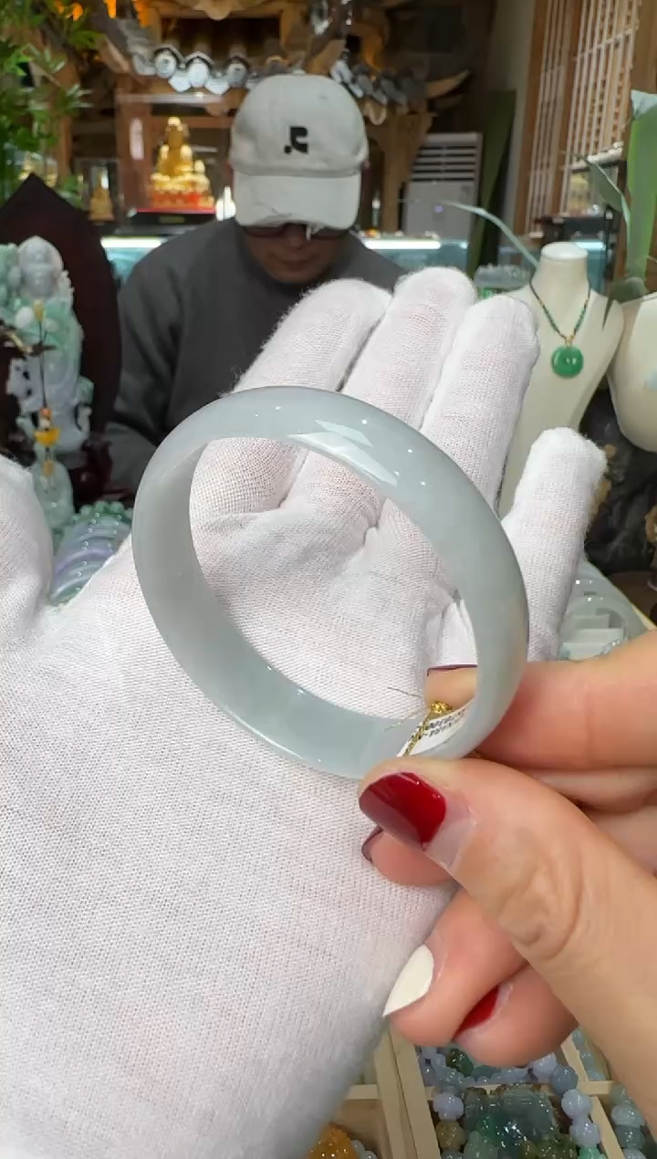 未镶嵌挂件翡翠手镯52