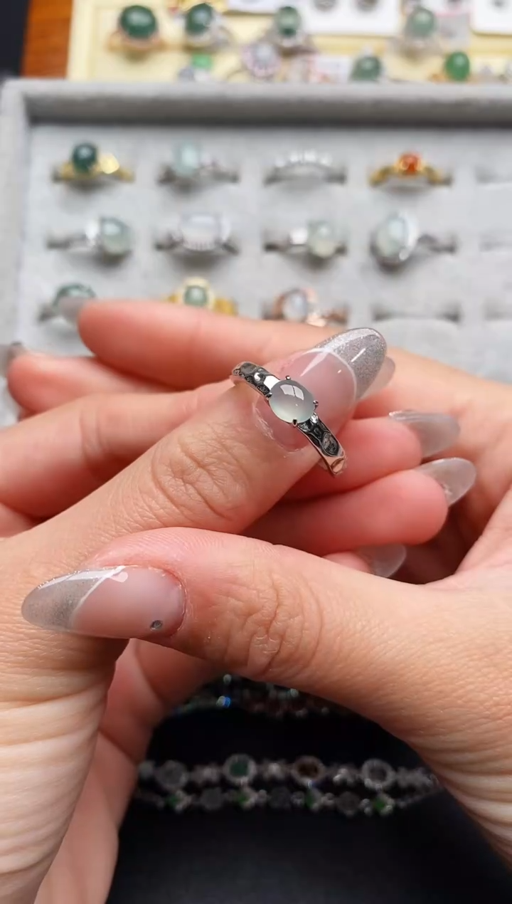 【闪购商品】翡翠戒指银S925镶嵌555555555+10