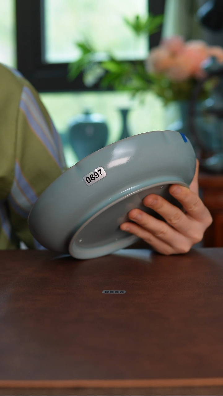 摆件0897天青釉花口盘19cm