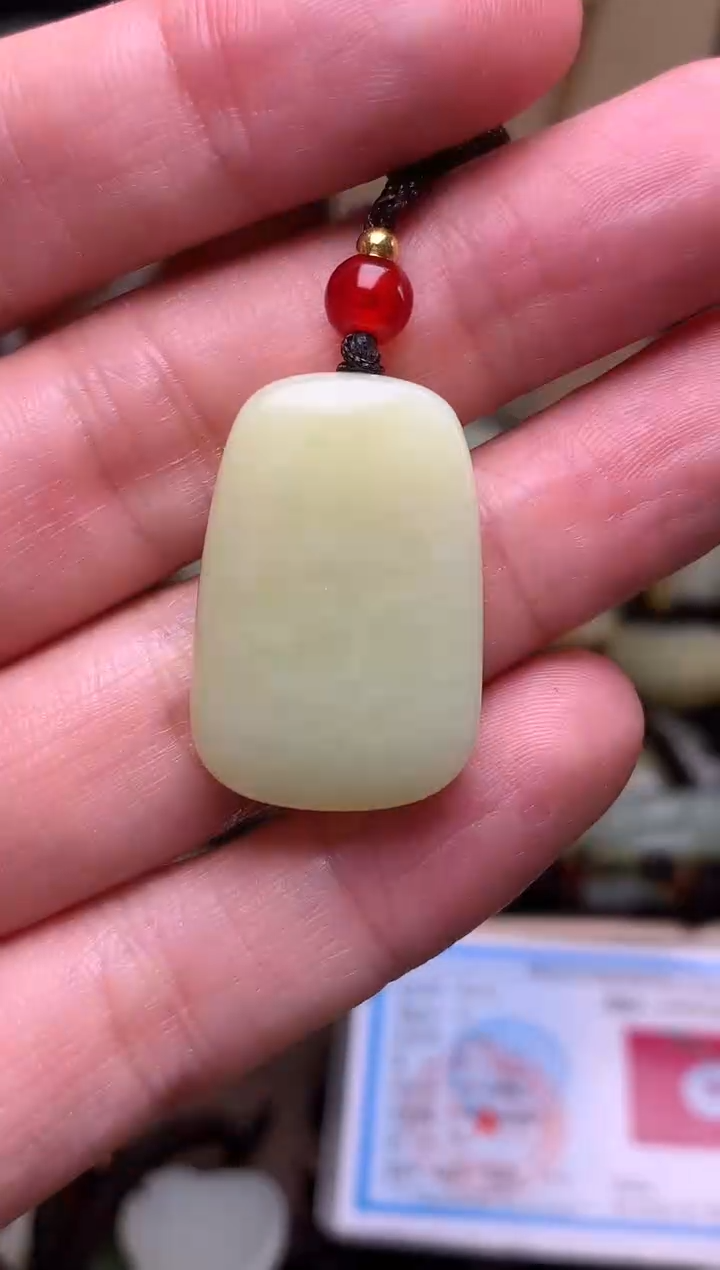 颈饰未镶嵌和田玉新疆料青海料清水和田玉吊坠